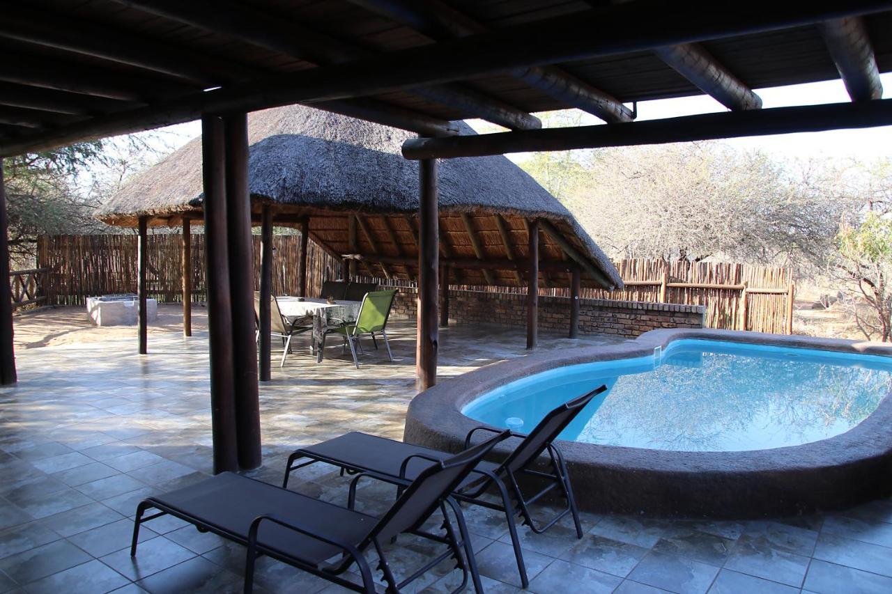 Giraffe Plains Villa Марлот Парк Екстериор снимка