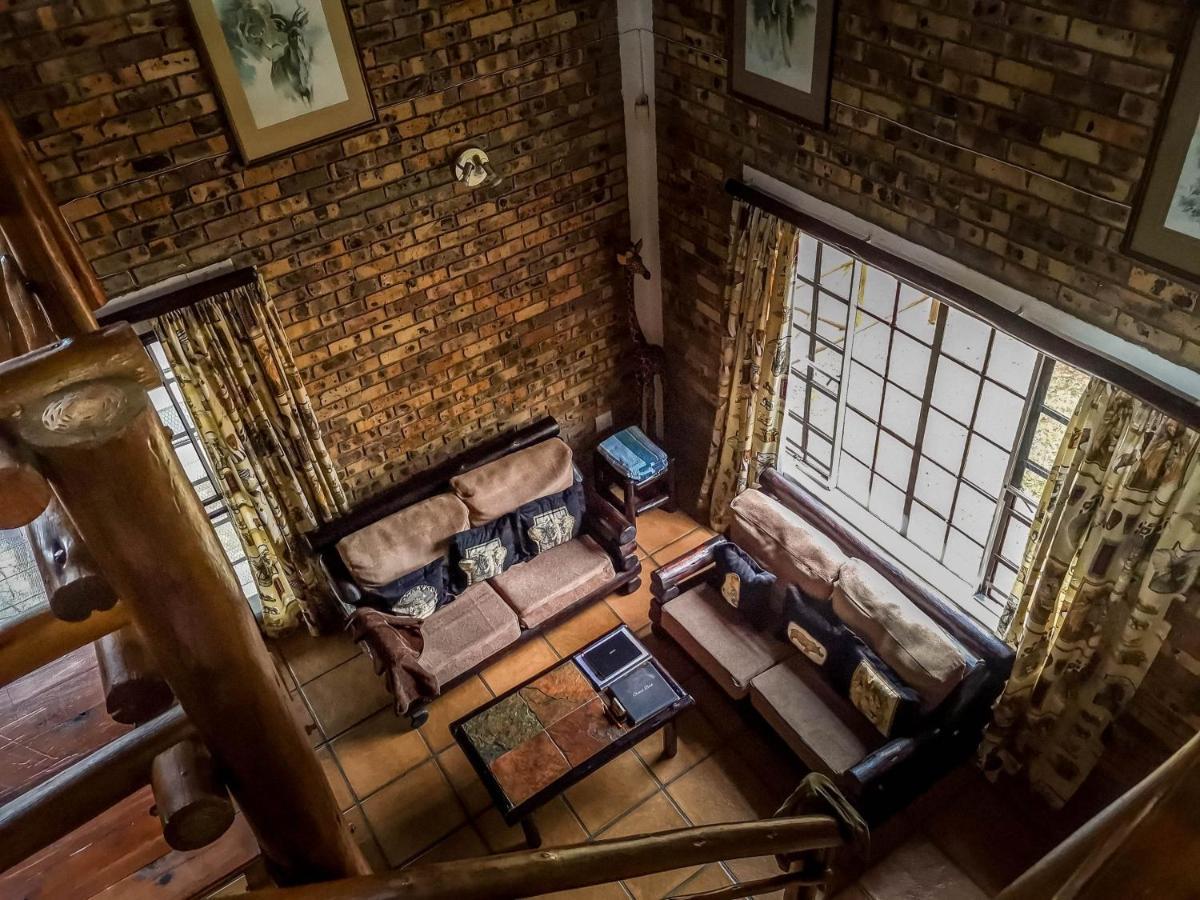 Giraffe Plains Villa Марлот Парк Екстериор снимка